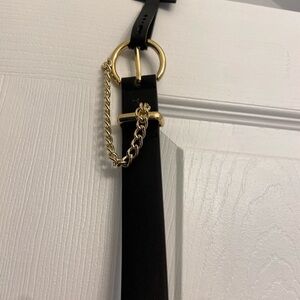 Elegant Black and Gold Chain Belt